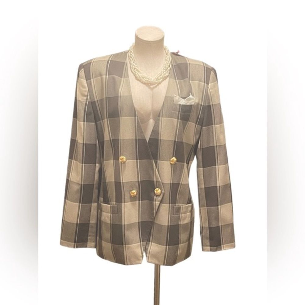 Vintage checkered Double-Breasted Blazer – A Retro Must-Have!